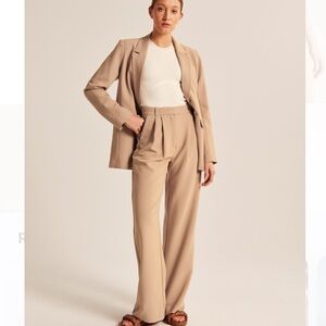 Abercrombie & Fitch Curve Love Sloane Tailored Pant